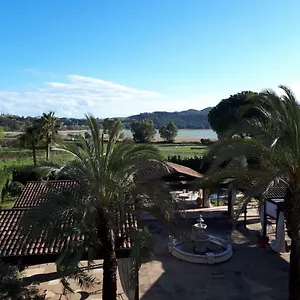 https://hotel-villa-giulia-pergusa-enna.sicilyhotelsitaly.net